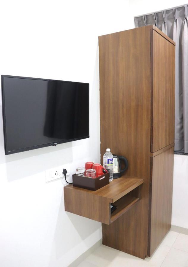 Sharman Suites Pune Exterior foto